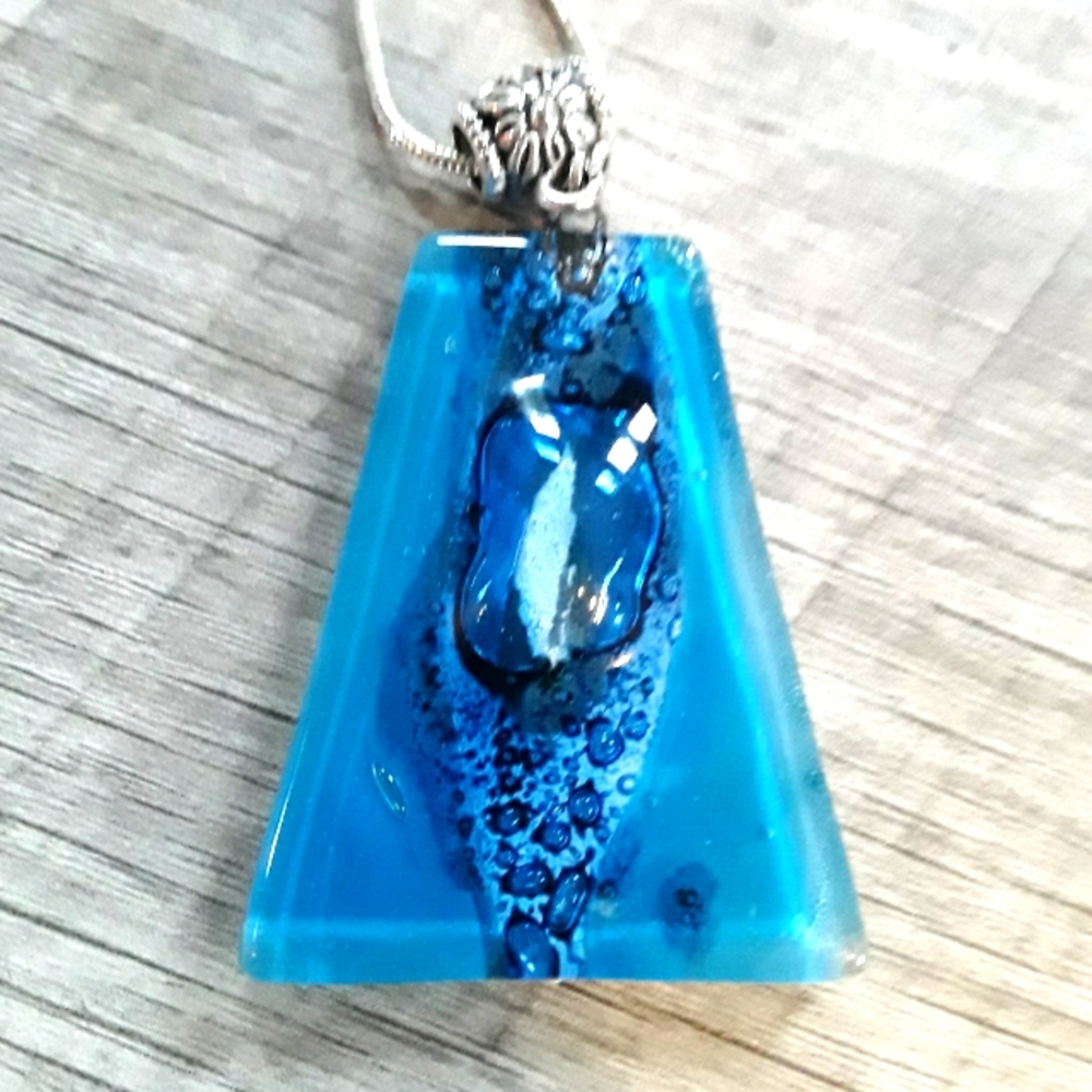 Striking Art Glass Pendant on Sterling Silver Chain